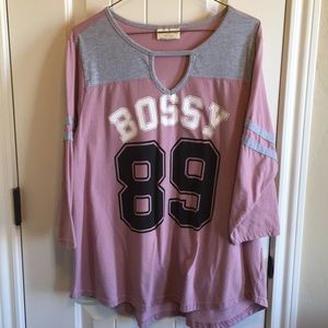 3/4 length sleeve shirt